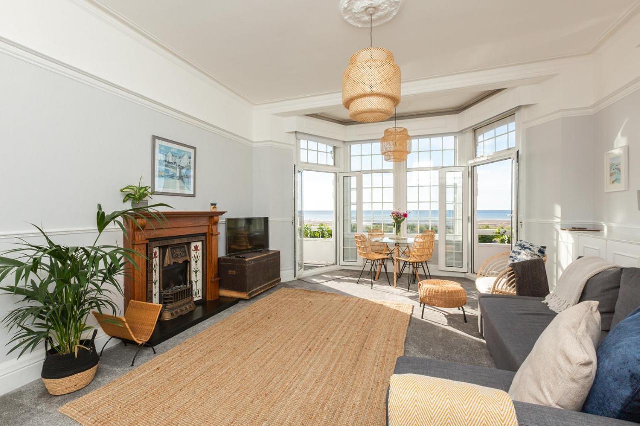 A View Of The Bay- Panoramic Sea Views- Sleeps 4 Westgate-on-Sea Exterior foto