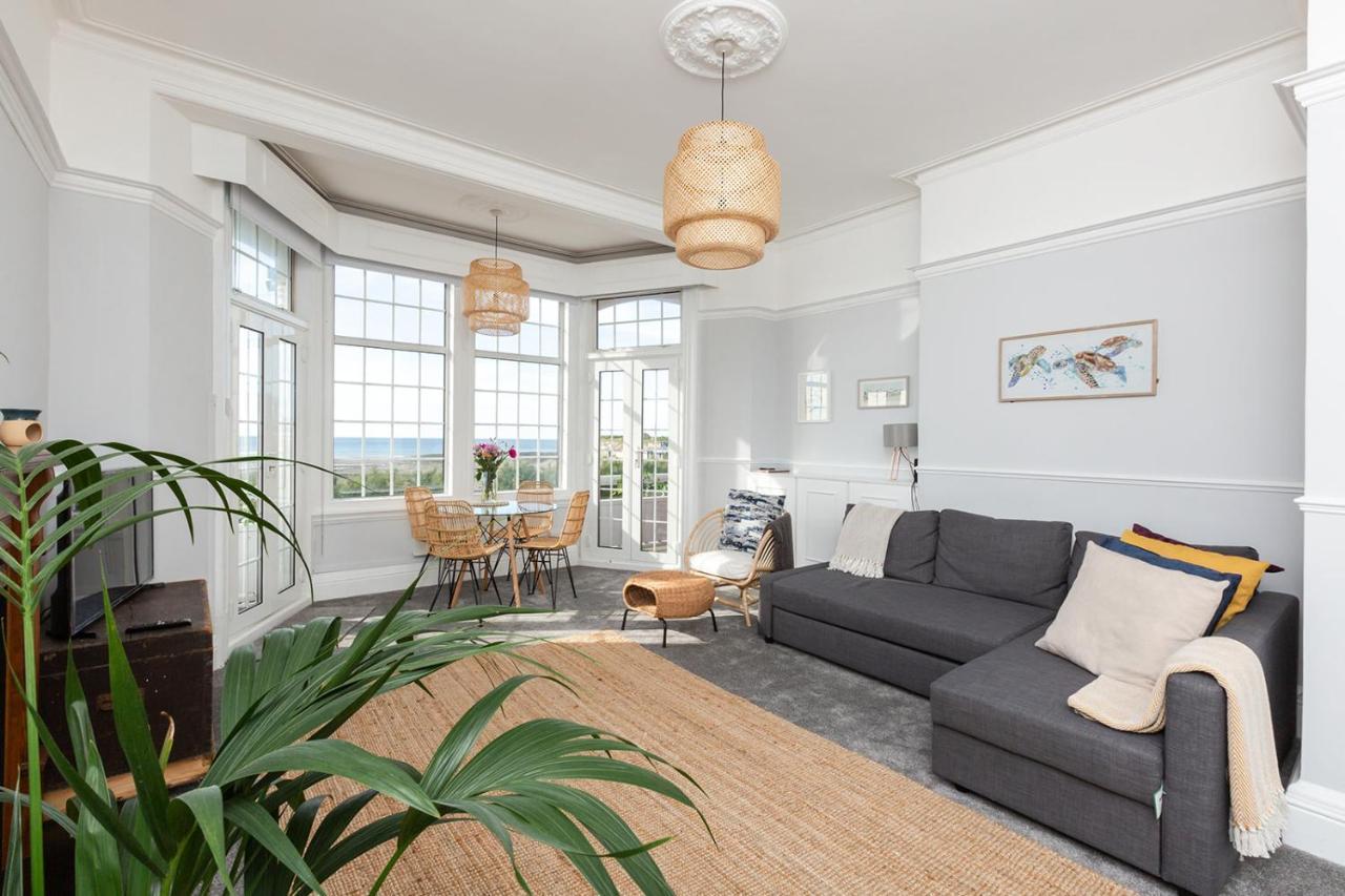 A View Of The Bay- Panoramic Sea Views- Sleeps 4 Westgate-on-Sea Exterior foto