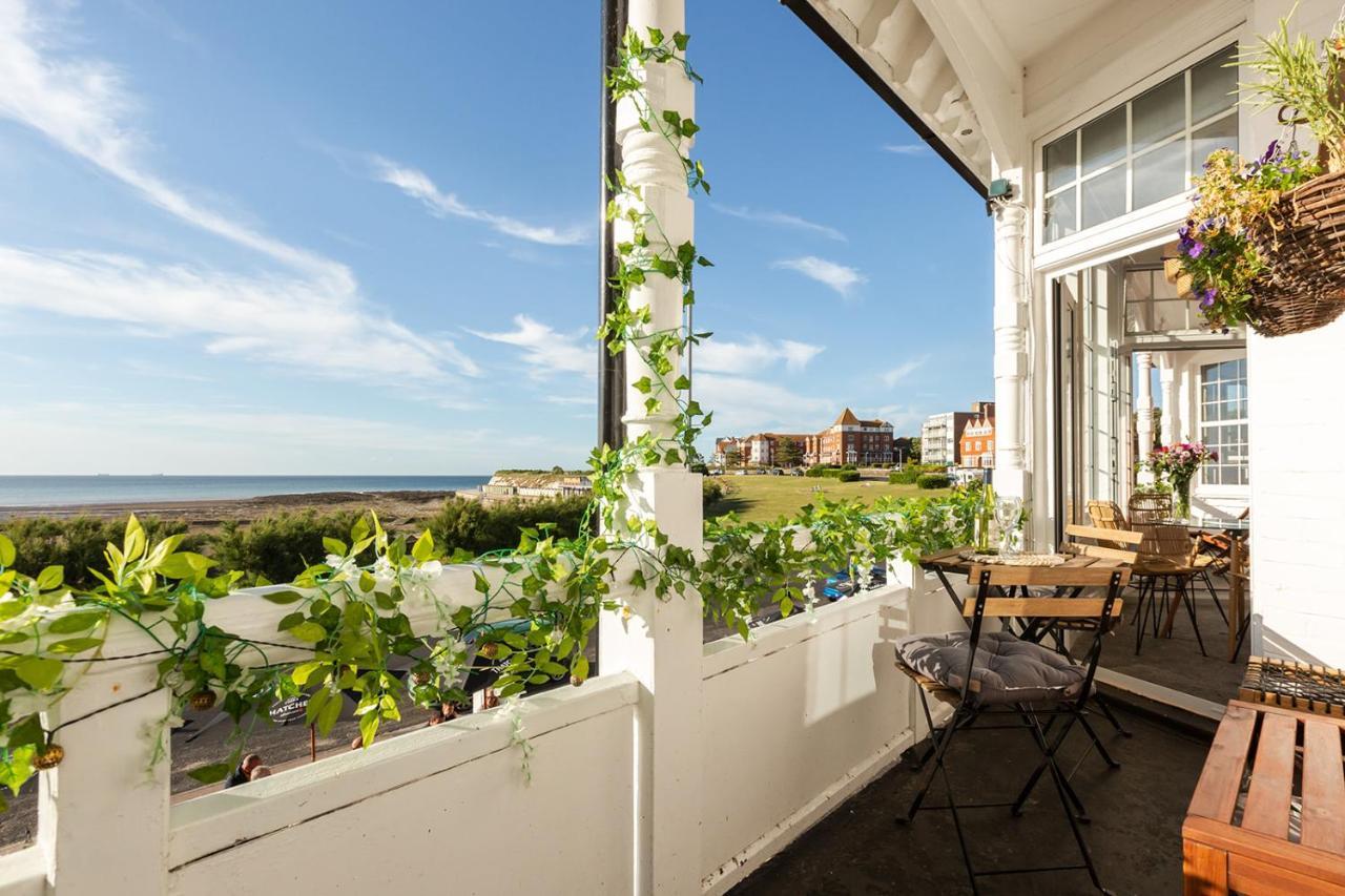 A View Of The Bay- Panoramic Sea Views- Sleeps 4 Westgate-on-Sea Exterior foto